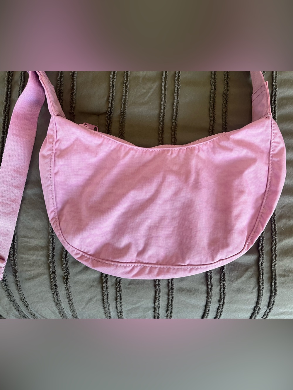 BAGGU Peony Small Crescent Bag - Picture 2 of 11